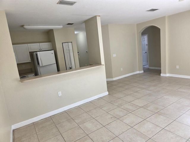1575 NE 33 Avenue 101, Homestead, FL 33033