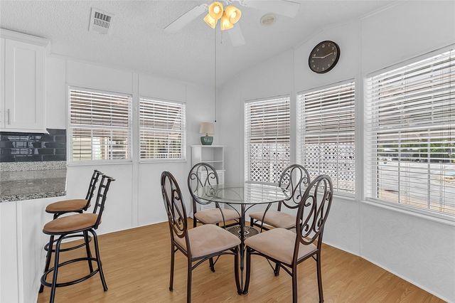 300 SKY CREST LOOP, Davenport, FL 33837