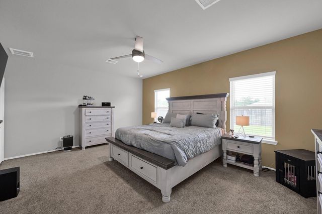 6302 Hendricks Harbor Ct, Conroe, TX 77304