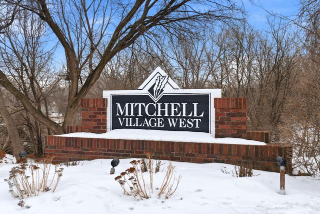 14377 Wilson Drive, Eden Prairie, MN 55347