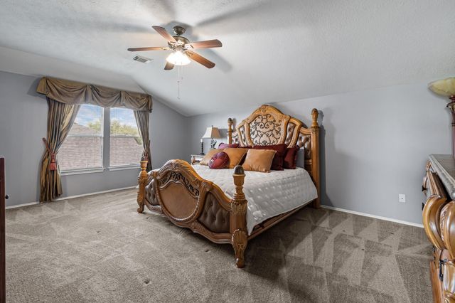 8115 Ginger Park Drive, Baytown, TX 77521