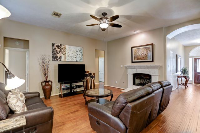 21330 Timber Pines Drive, Spring, TX 77388