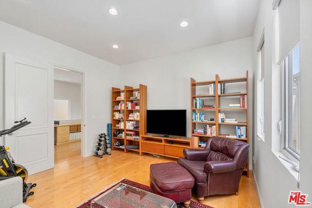 3609 Esplanade, Marina Del Rey, CA 90292