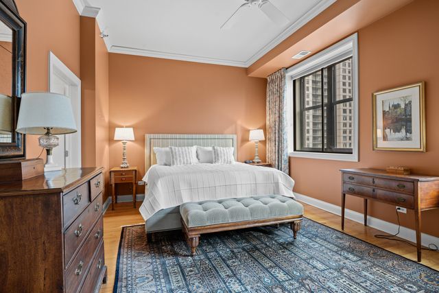 30 W Erie Street 1002, Chicago, IL 60654