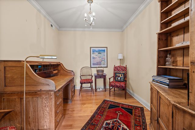 30 W Erie Street 1002, Chicago, IL 60654