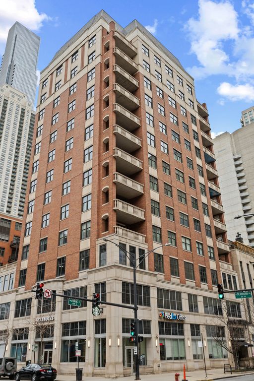 30 W Erie Street 1002, Chicago, IL 60654