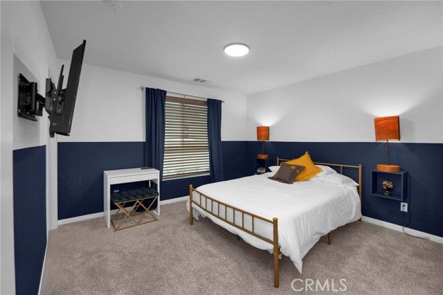 14865 W Maple Ter, Panorama City (los Angeles), CA 91402