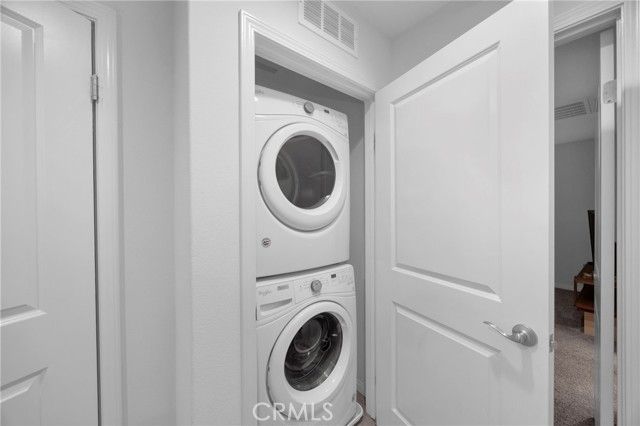 14865 W Maple Ter, Panorama City (los Angeles), CA 91402