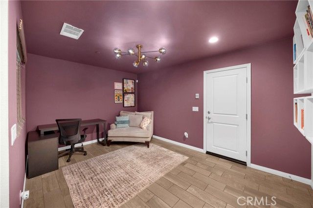 14865 W Maple Ter, Panorama City (los Angeles), CA 91402