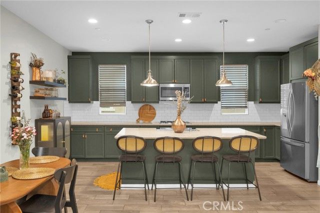 14865 W Maple Ter, Panorama City (los Angeles), CA 91402