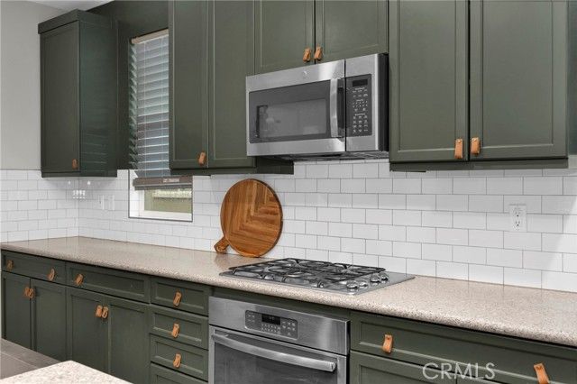 14865 W Maple Ter, Panorama City (los Angeles), CA 91402