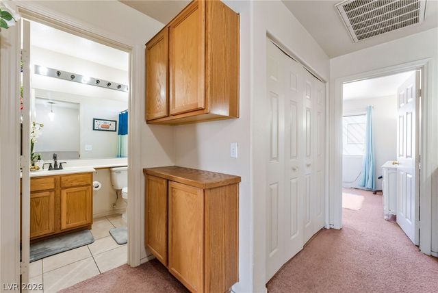 4803 Leadership Court, North Las Vegas, NV 89031