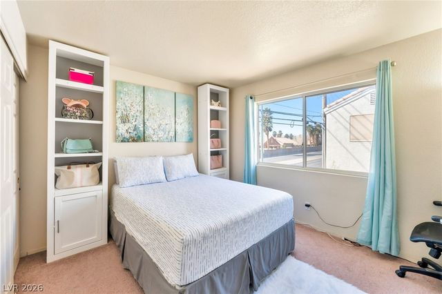 4803 Leadership Court, North Las Vegas, NV 89031