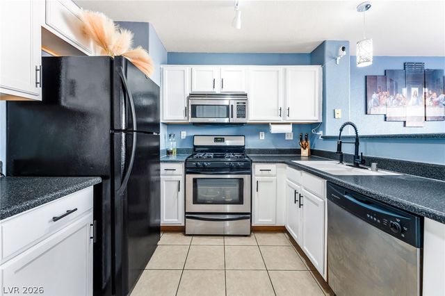 4803 Leadership Court, North Las Vegas, NV 89031