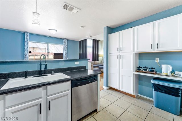 4803 Leadership Court, North Las Vegas, NV 89031