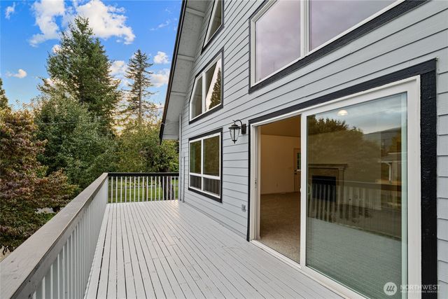 38130 SE Northern Street, Snoqualmie, WA 98065