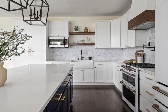 2023 W Summit Pkwy Ave, Spokane, WA 99201