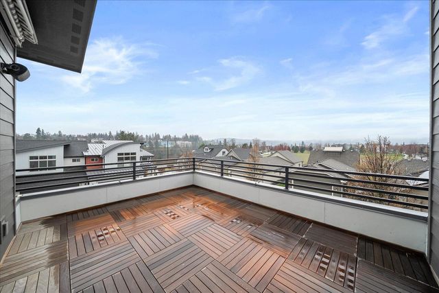 2023 W Summit Pkwy Ave, Spokane, WA 99201