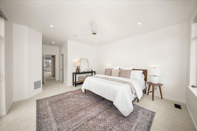 2023 W Summit Pkwy Ave, Spokane, WA 99201