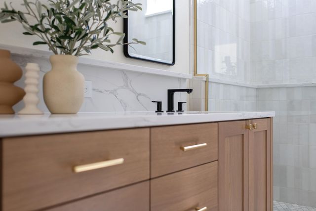 2023 W Summit Pkwy Ave, Spokane, WA 99201