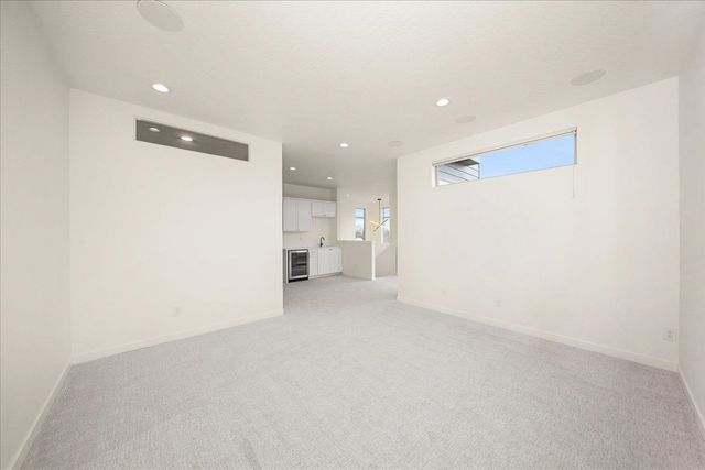 2023 W Summit Pkwy Ave, Spokane, WA 99201