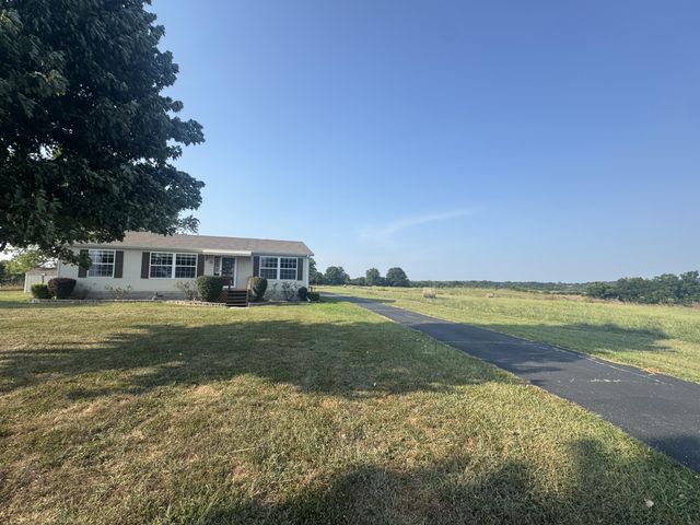1601 State Highway B B, Crane, MO 65633