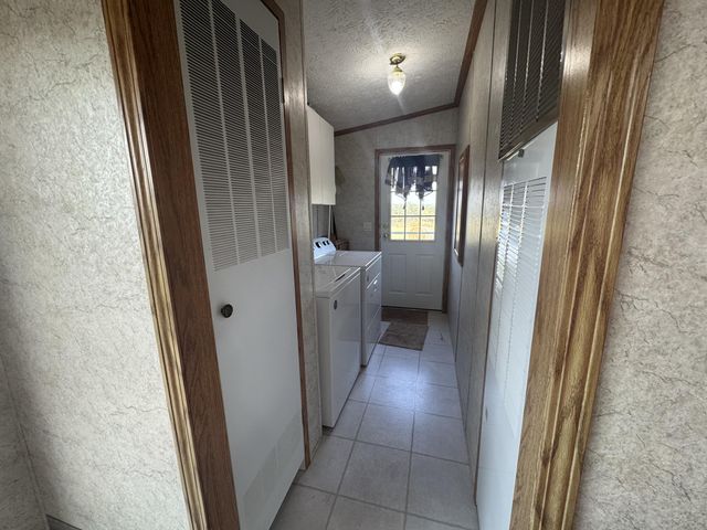 1601 State Highway B B, Crane, MO 65633