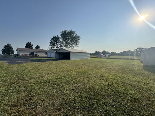 1601 State Highway B B, Crane, MO 65633