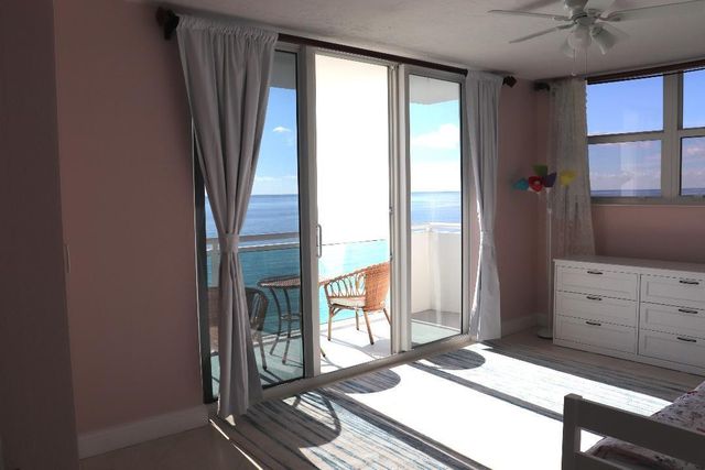 3001 S Ocean Drive 1011, Hollywood, FL 33019