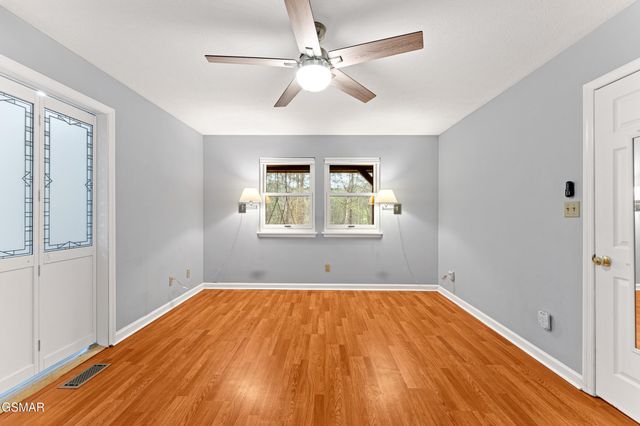 3820 Saddle Brook Way, Sevierville, TN 37862