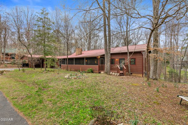 3820 Saddle Brook Way, Sevierville, TN 37862
