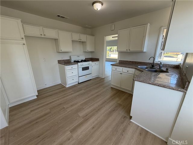 2764 Valencia Avenue, San Bernardino, CA 92404