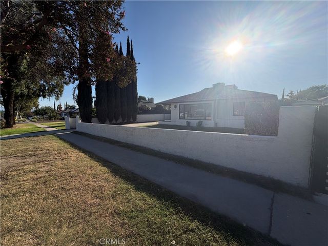 2764 Valencia Avenue, San Bernardino, CA 92404