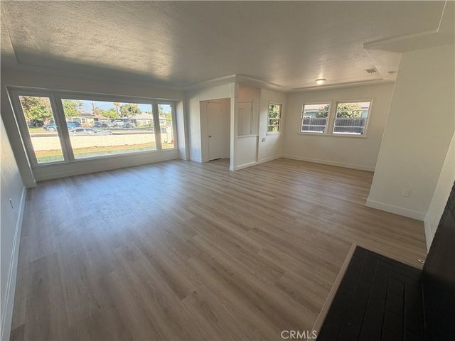2764 Valencia Avenue, San Bernardino, CA 92404