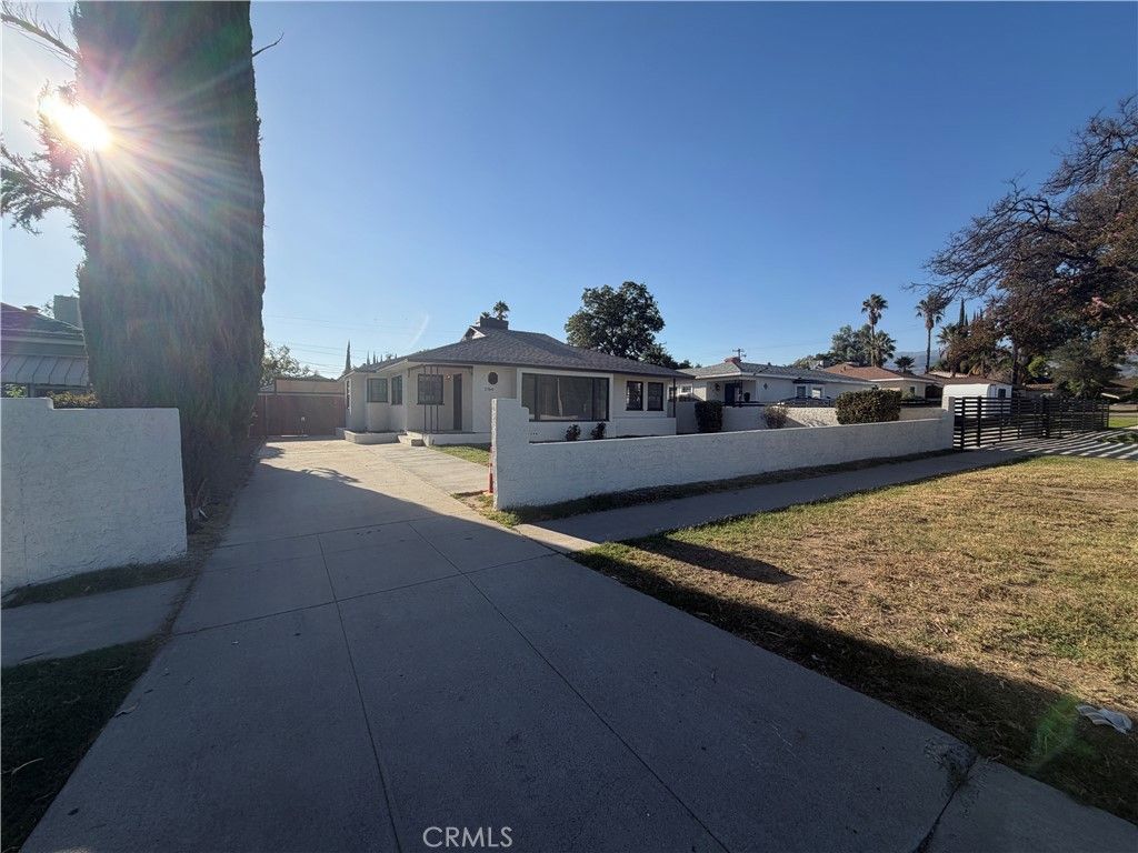 2764 Valencia Avenue, San Bernardino, CA 92404