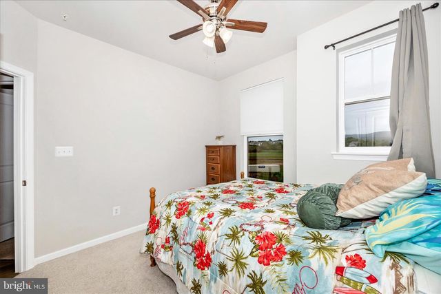 2010 ALICE CT, Frederick, MD 21702