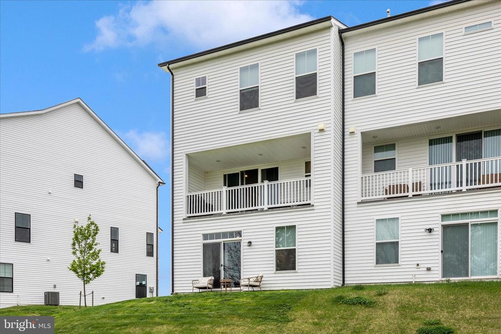 Image 46 of property listing at 2010 ALICE CT, Frederick, MD 21702
