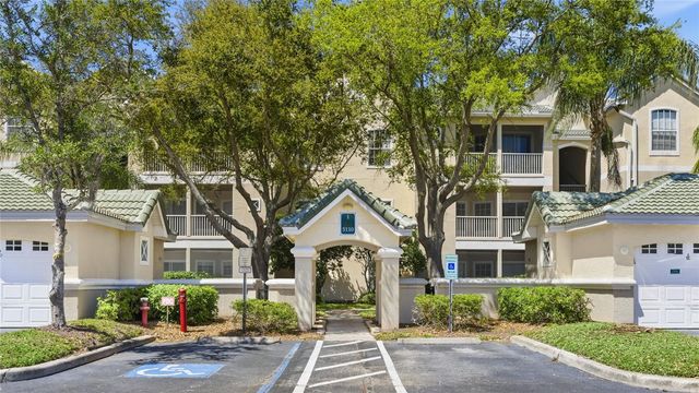 5110 NORTHRIDGE ROAD 201, Sarasota, FL 34238