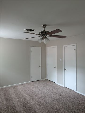 3204 Phoenix Drive, Fort Worth, TX 76116