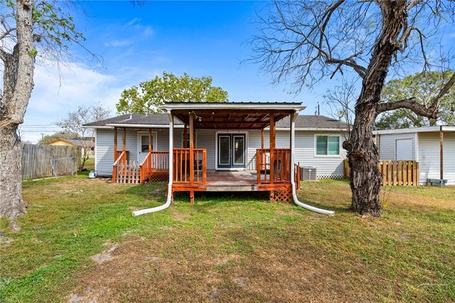 3965 Mollie Lane, Robstown, TX 78380