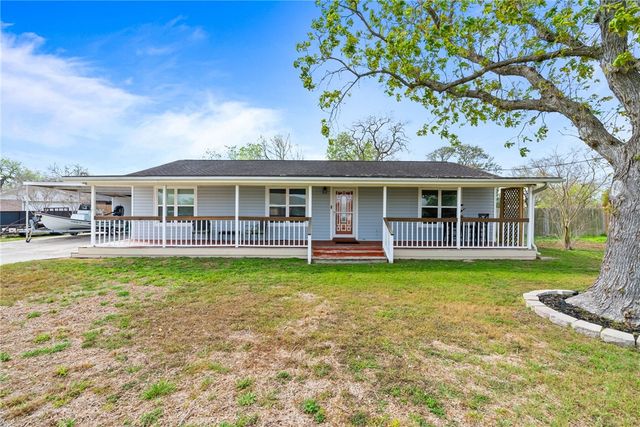 3965 Mollie Lane, Robstown, TX 78380