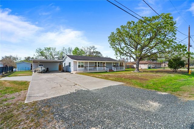 3965 Mollie Lane, Robstown, TX 78380