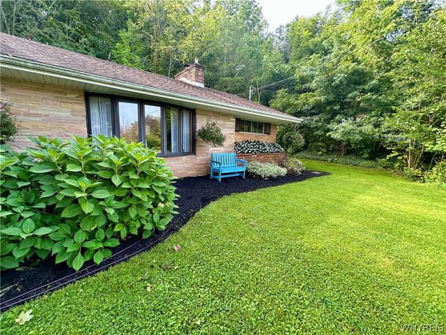 4931 Creek Road Extension, Lewiston, NY 14092