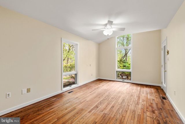 1038 HERSHEY MILL RD, West Chester, PA 19380