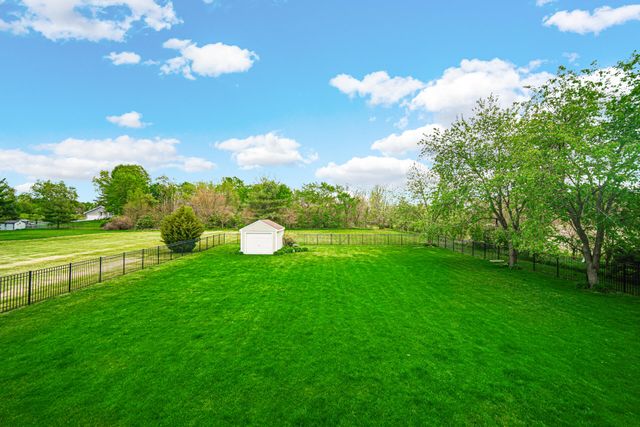 494 N 266 W, Valparaiso, IN 46385