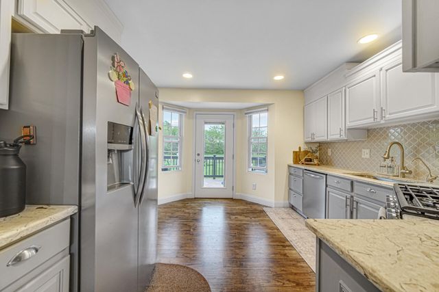 494 N 266 W, Valparaiso, IN 46385