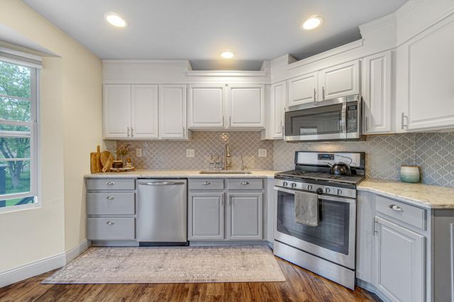 494 N 266 W, Valparaiso, IN 46385