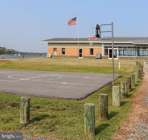 3762 BEACH DRIVE BLVD, Edgewater, MD 21037