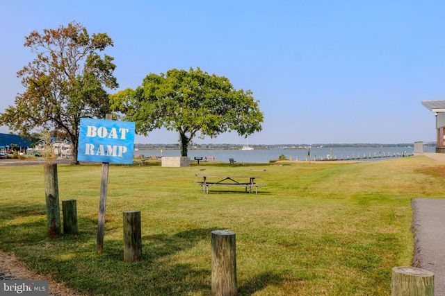 3762 BEACH DRIVE BLVD, Edgewater, MD 21037