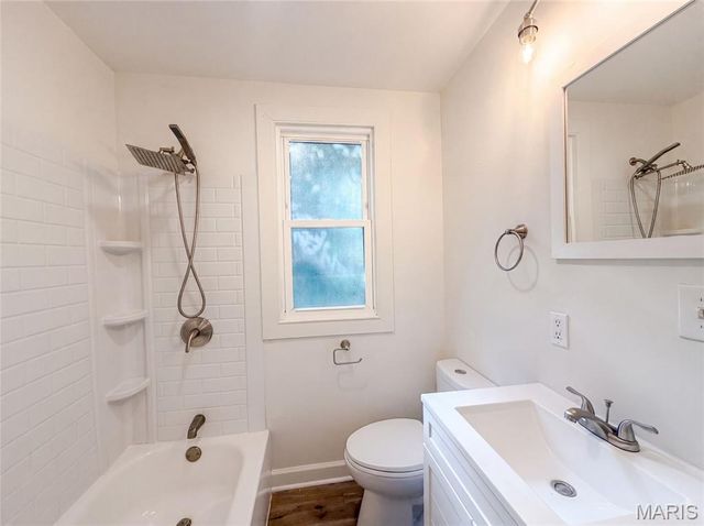 415 N 4th Street, St Charles, MO 63301